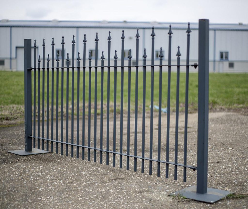 Elvaco MetPro metalne ograde obložene plastikom